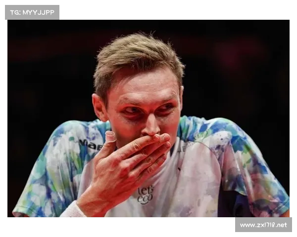 安赛龙贝里斯公开赛精彩反手抽球得分助力晋级展现精湛技艺