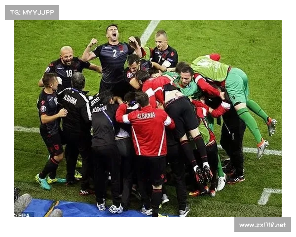 意大利在2012年欧洲杯决赛惜败西班牙 错失历史性机会与荣耀 意大利在2012年欧洲杯决赛惜败西班牙 错失历史性机会与荣耀